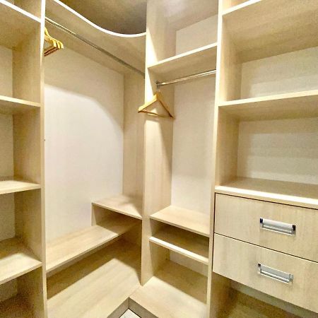 Apartpoltava: Spacious One-Bedroom in New Building, Korpusnyi Park Exterior photo